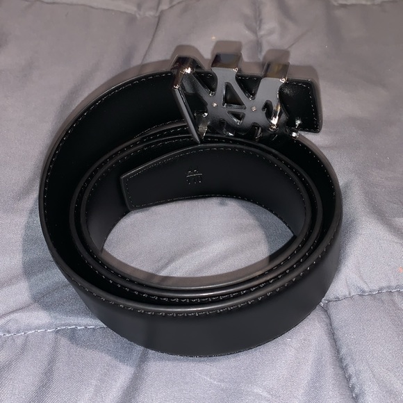 Amiri Men’s Silver AM Logo Buckle Black Faux Leather Men’s Belt 42 - Picture 3 of 4